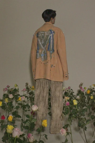 Look 28